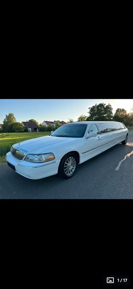 Lincoln Town Car