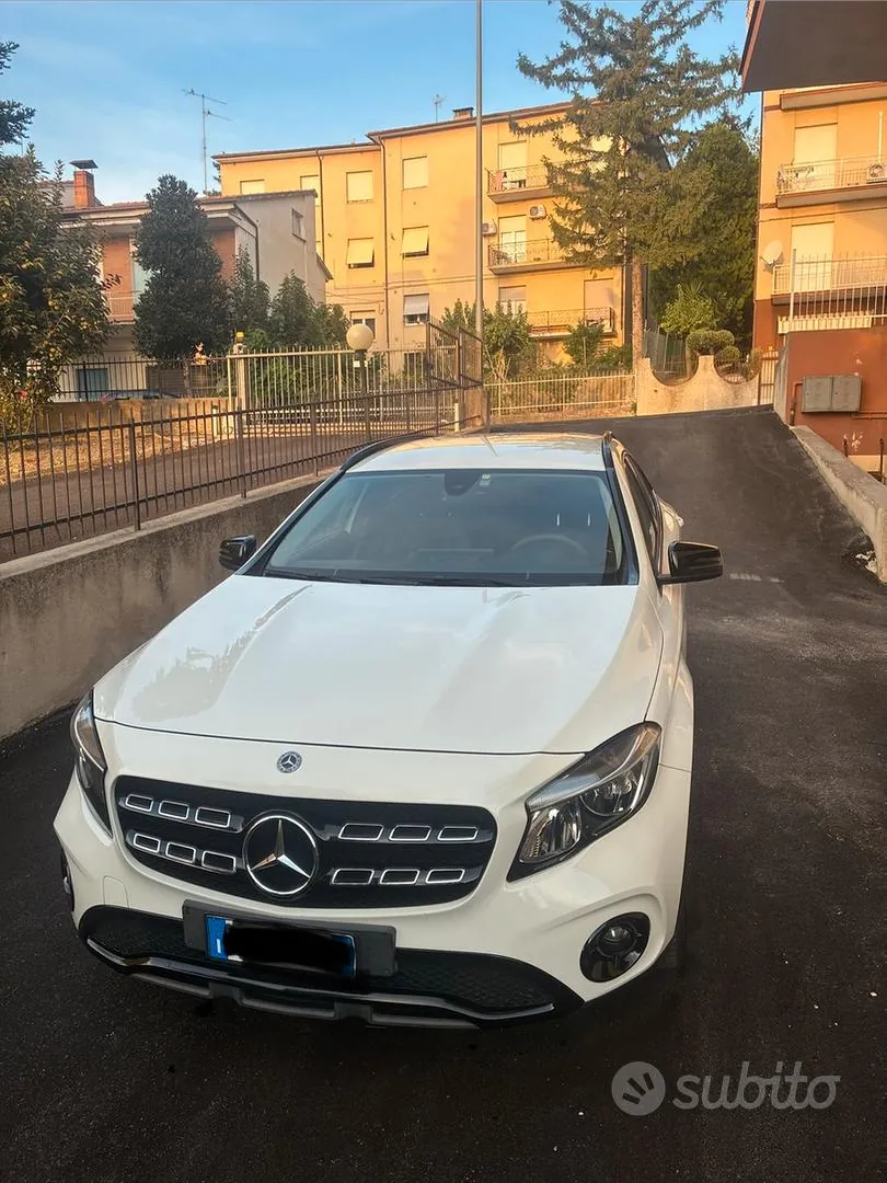 Mercedes-Benz Gla 2018 photo 3