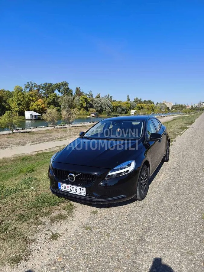 Volvo V40 2016 photo 3