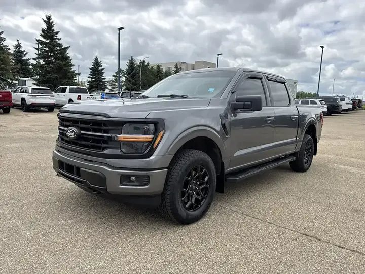 Ford F-150 2025 photo 3
