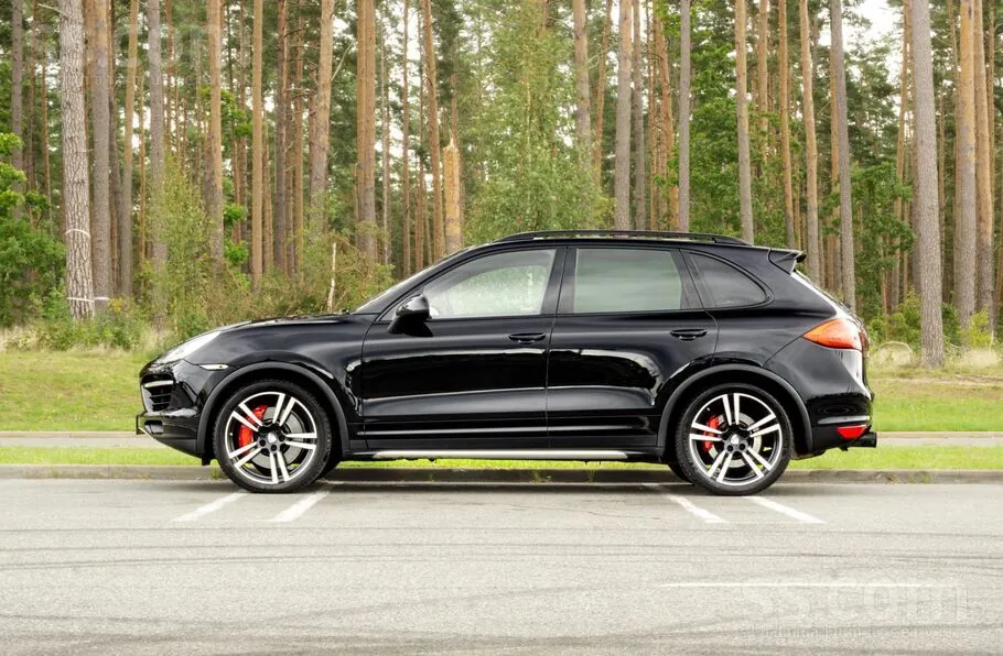 Porsche Cayenne 2011 photo 5