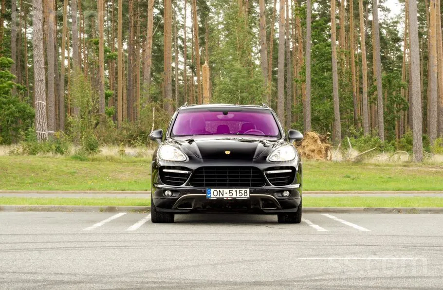 Porsche Cayenne 2011 photo 3