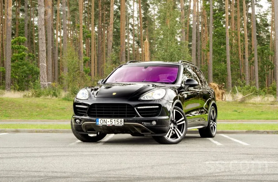 Porsche Cayenne 2011 photo 4