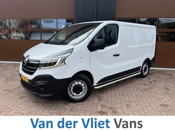 Renault Trafic 2021 photo 2