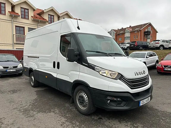 Iveco Daily 2023 photo 2