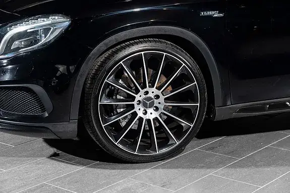 Mercedes-Benz Gla 45 Amg 2015 photo 3