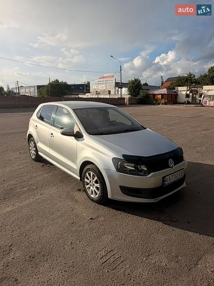 Volkswagen Polo 2009 photo 4