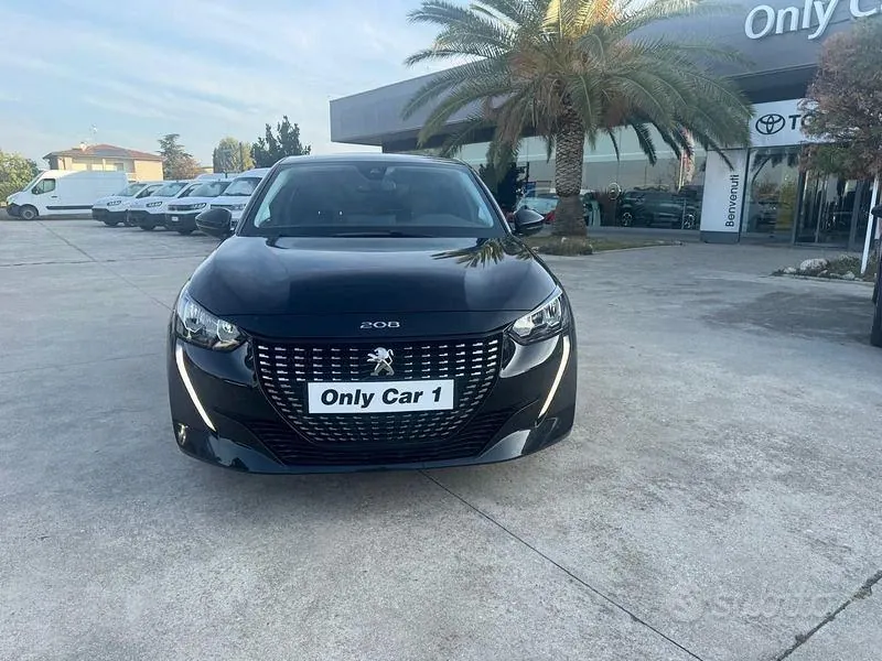 Peugeot 208 2023 photo 5