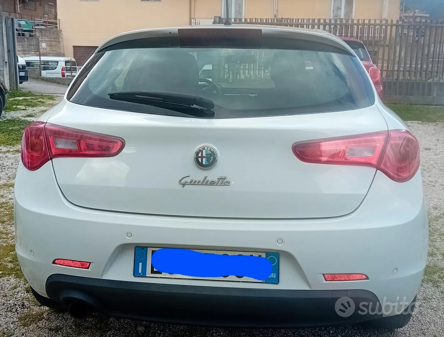 Alfa Romeo Giulietta 2011 photo 4