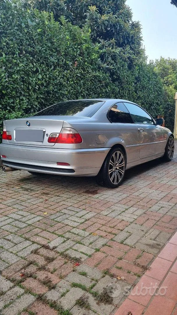 BMW E46 2002 photo 4
