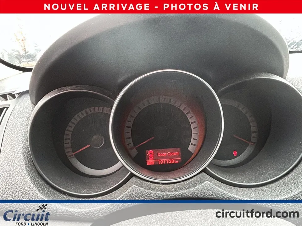 Kia Forte 2011 photo 3