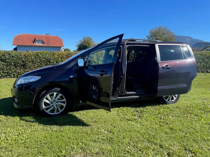 Mazda Mazda5 2010 photo 2