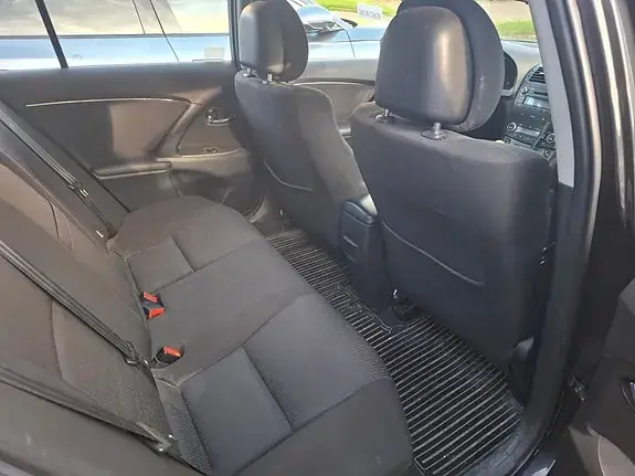 Toyota Avensis 2009 photo 3