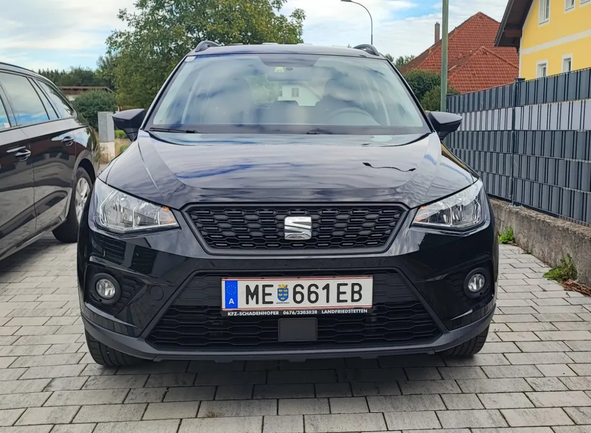Seat Arona 2018 photo 2