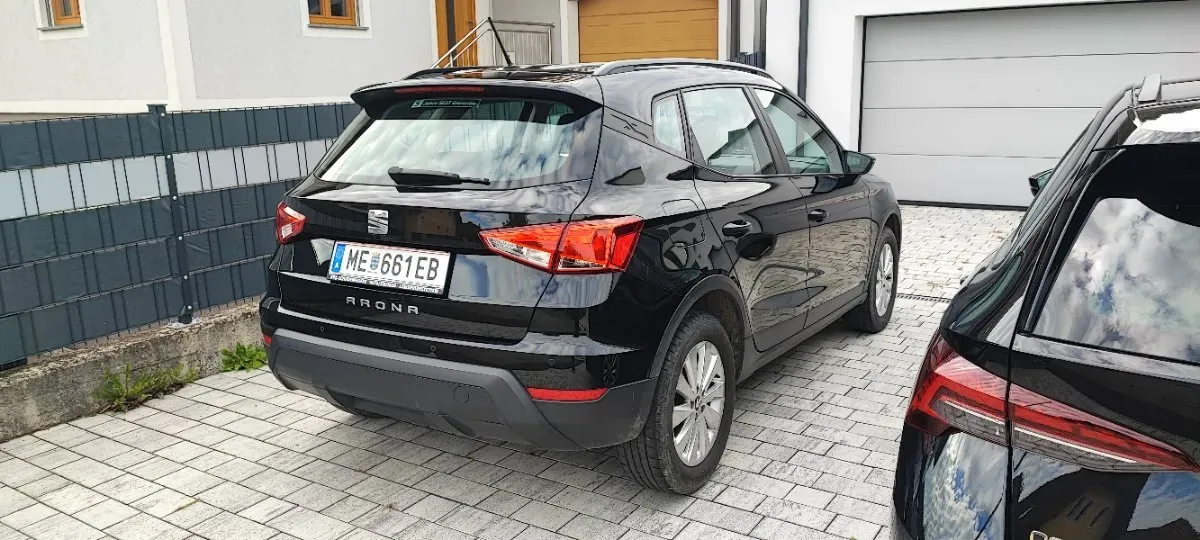 Seat Arona 2018 photo 3