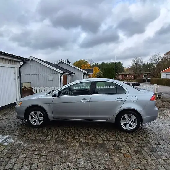 Mitsubishi Lancer 2008 photo 4