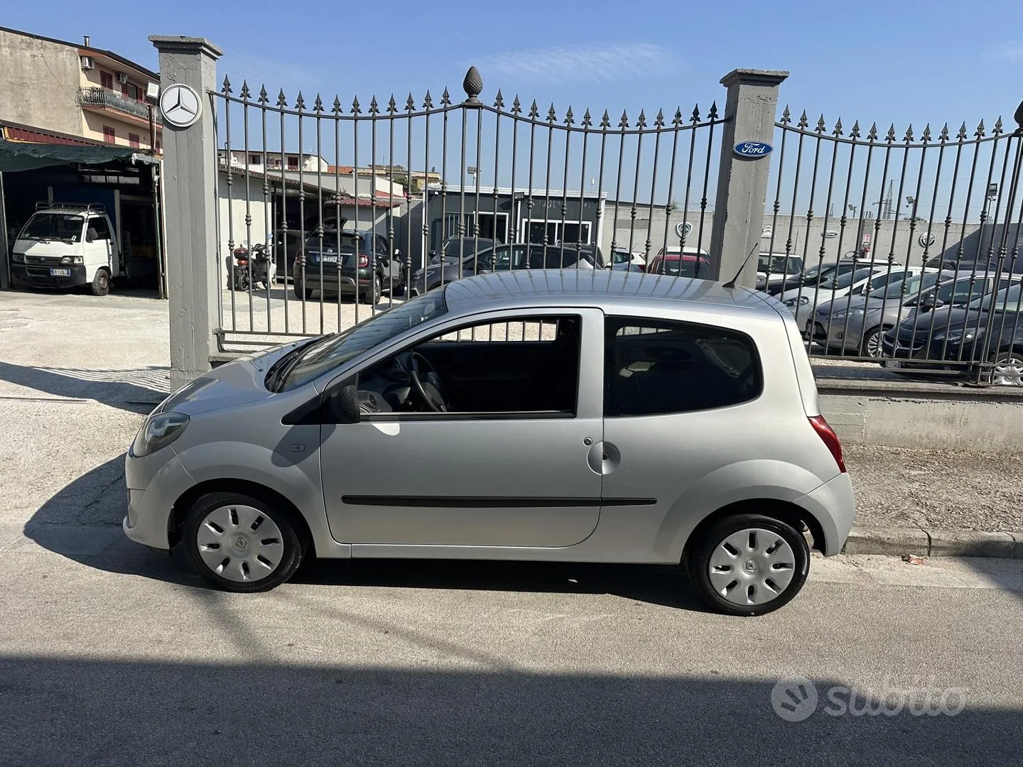Renault Twingo 2010 photo 4