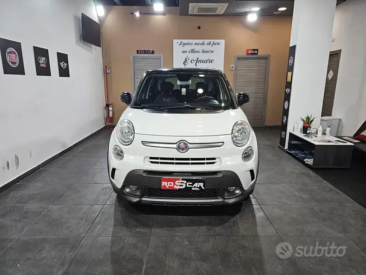 Fiat 500L 2016 photo 2