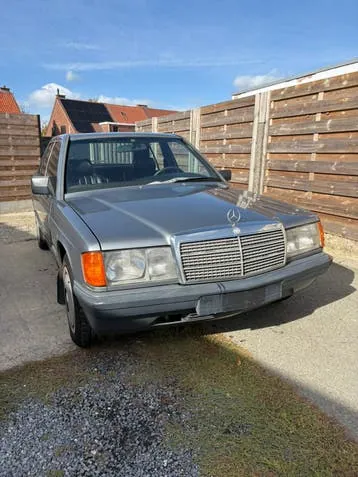 Mercedes-Benz 190D