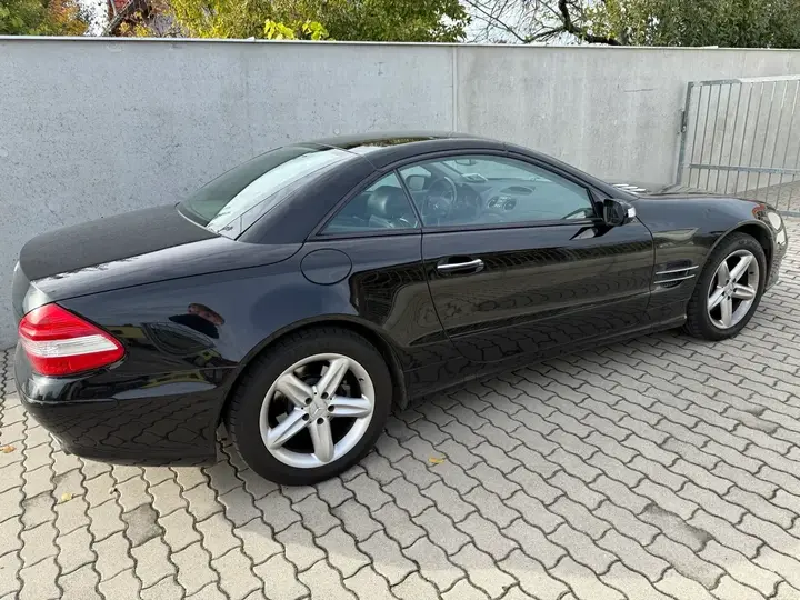 Mercedes-Benz Sl-Class 2006 photo 3