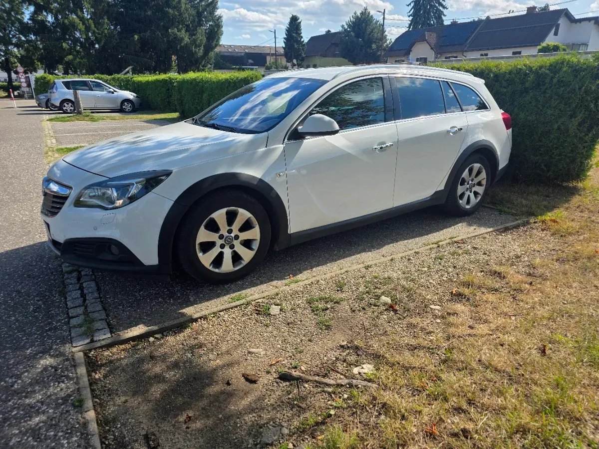 Opel Insignia 2014 photo 2