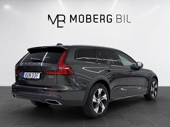 Volvo V60 Cross Country 2020 photo 4