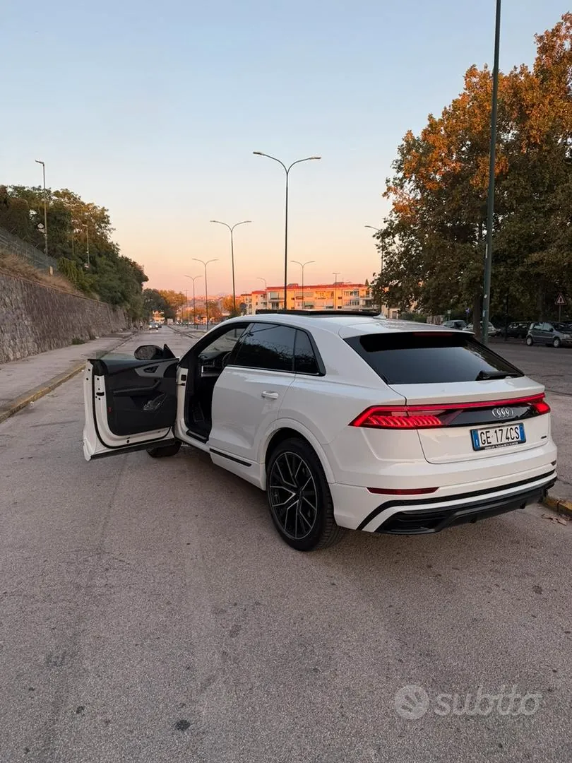 Audi Q8 2021 photo 3