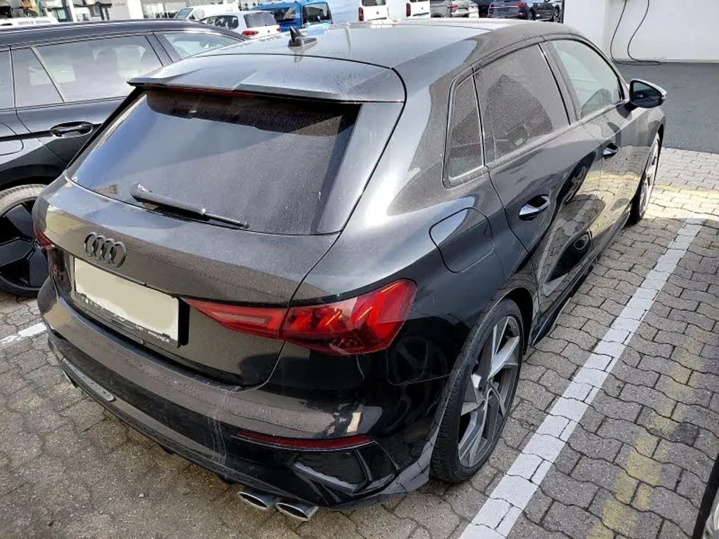 Audi A3 2023 photo 3