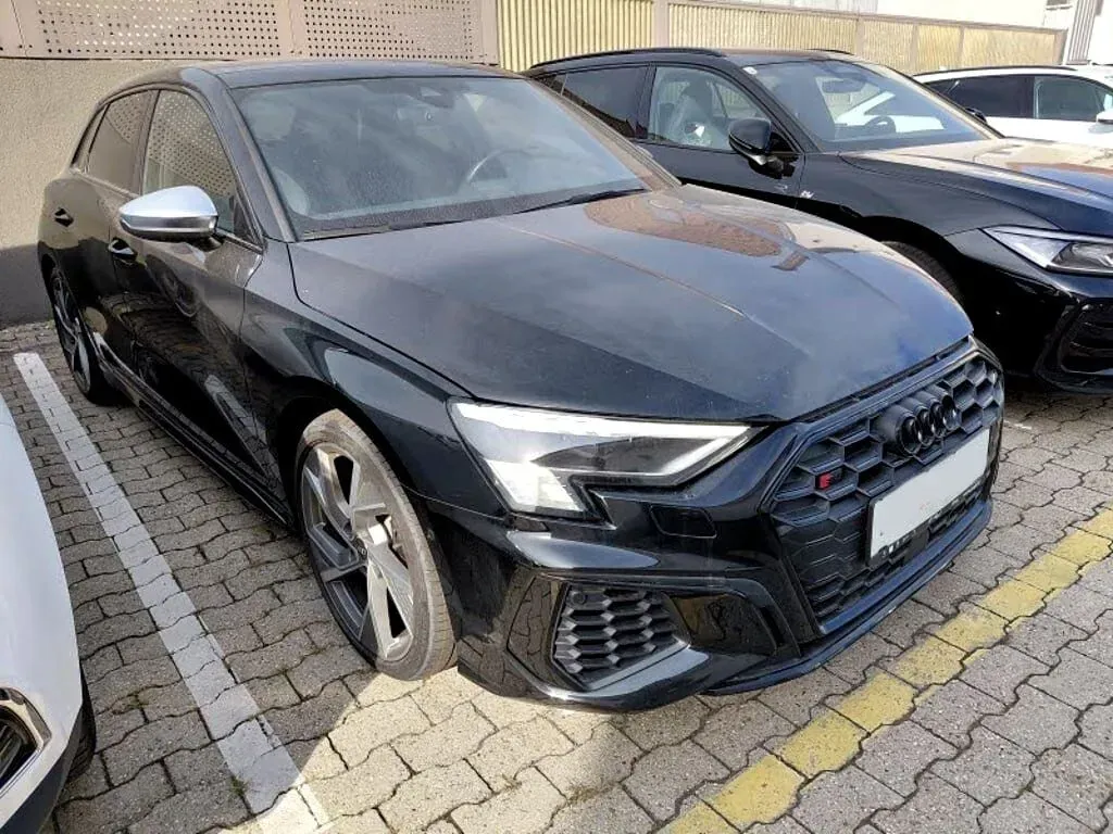 Audi A3 2023 photo 2