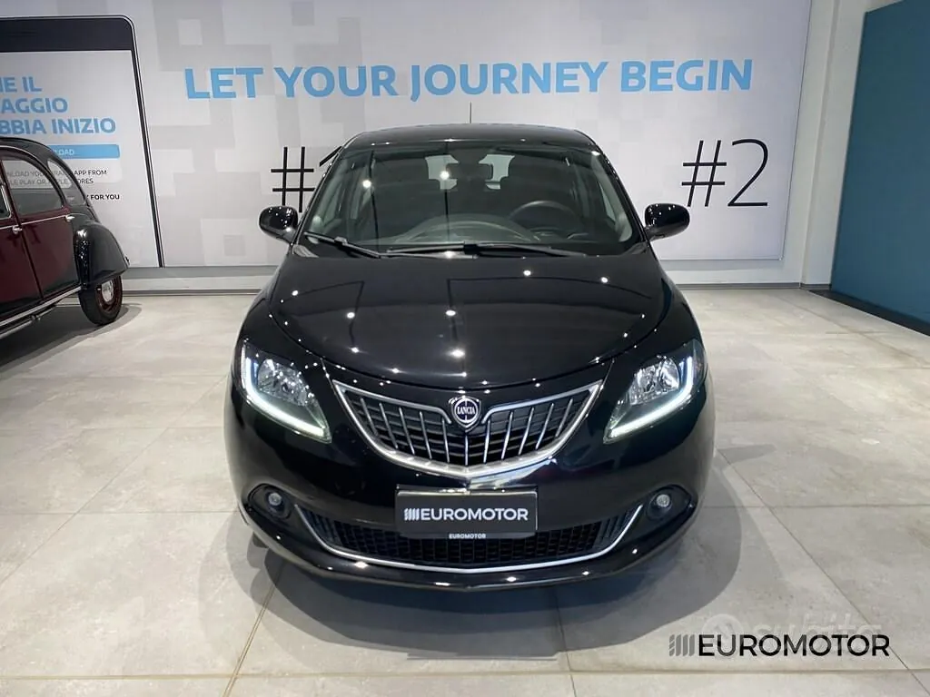 Lancia Ypsilon 2022 photo 3
