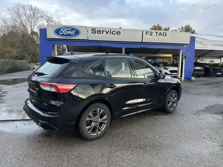 Ford Kuga 2022 photo 3