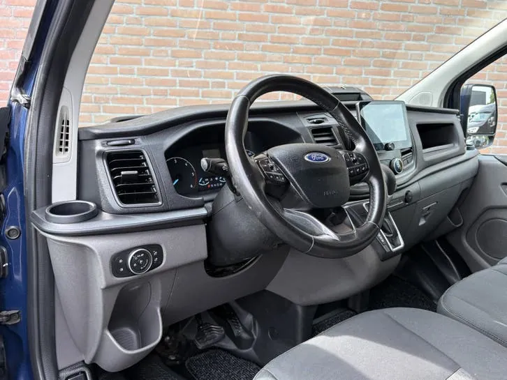 Ford Transit Custom 2021 photo 2