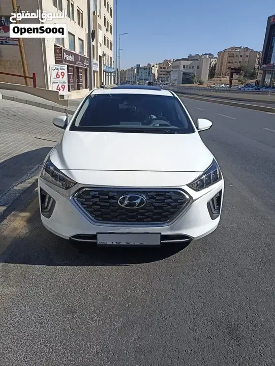 Hyundai Ioniq