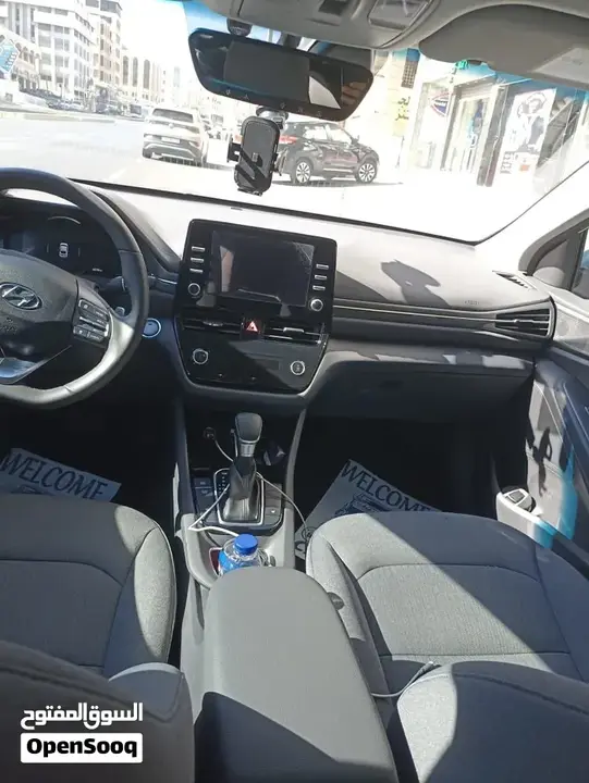 Hyundai Ioniq 2022 photo 3