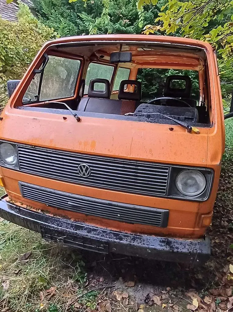 Volkswagen T3 1984 photo 2