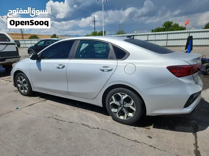 Kia Forte 2019 photo 4