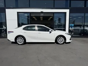 Toyota Camry 2019 photo 3