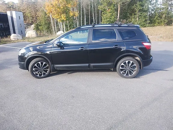 Nissan Qashqai+2