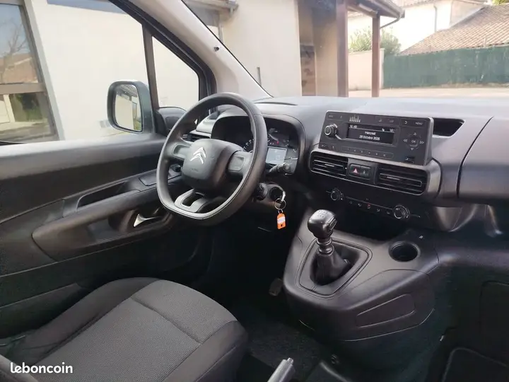 Citroen Berlingo 2021 photo 3