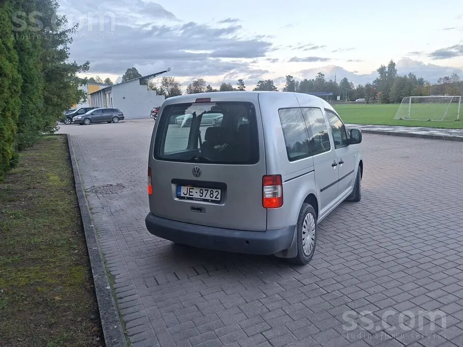Volkswagen Caddy 2009 photo 3