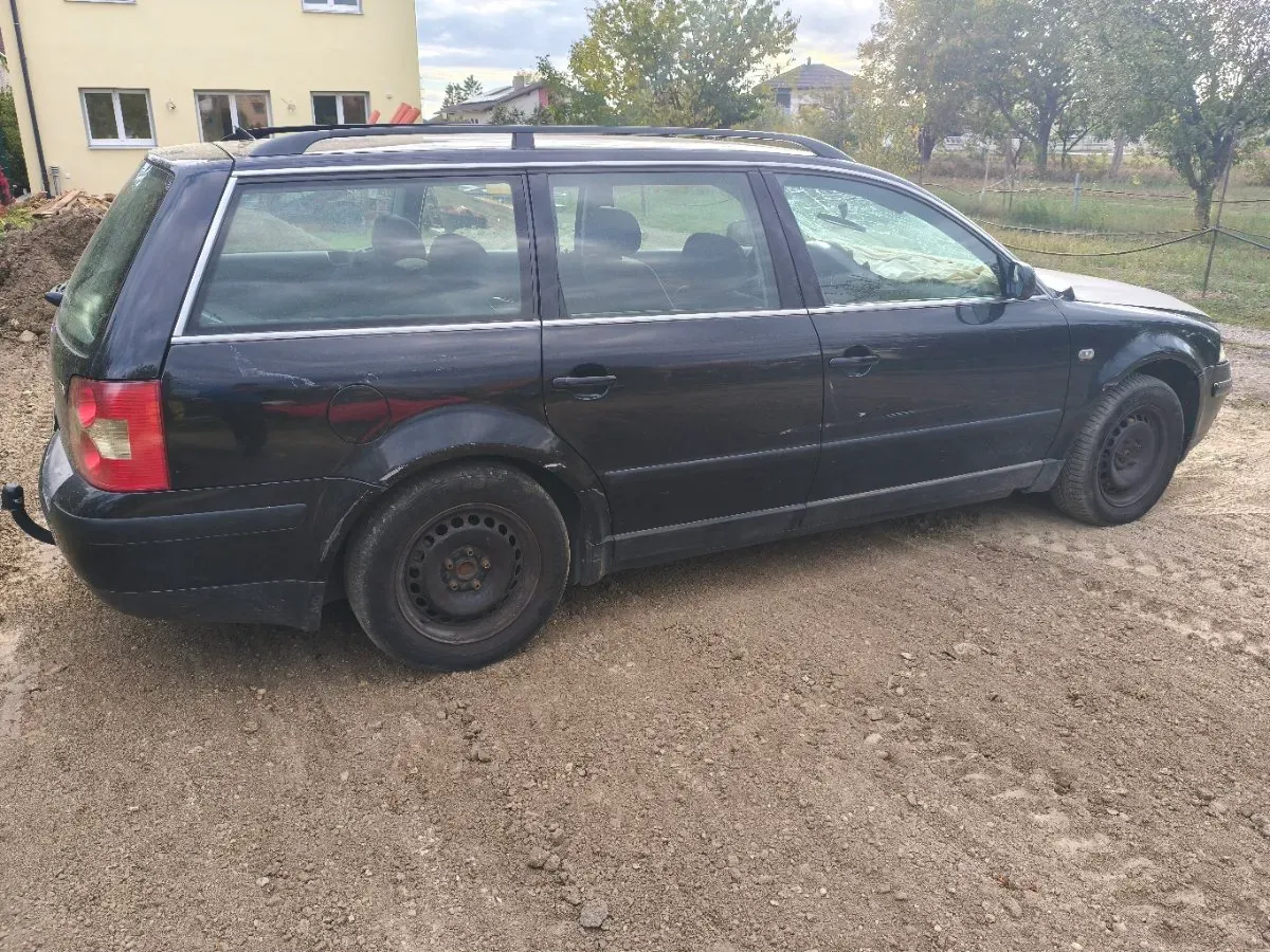 Volkswagen Passat 2002 photo 3