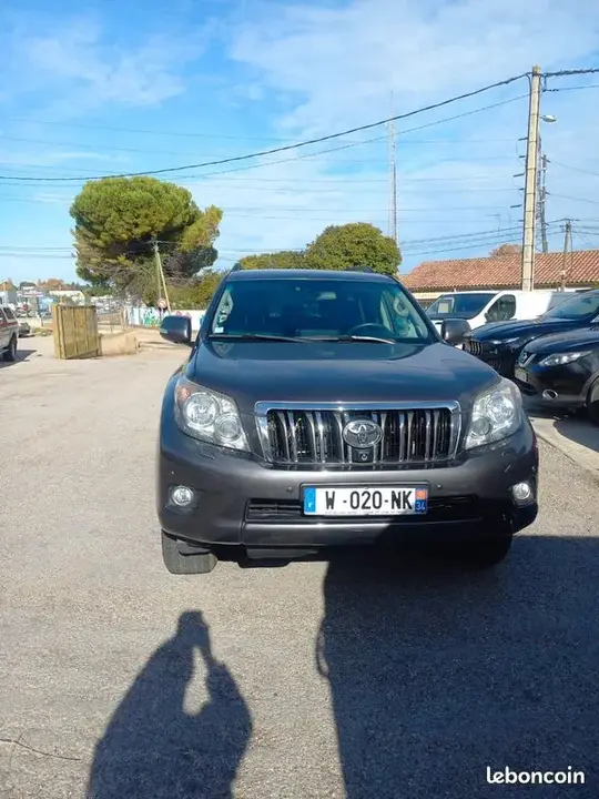 Toyota Land Cruiser