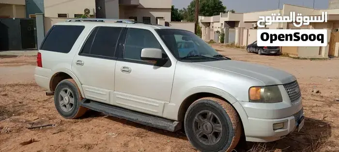 Toyota Sequoia 2006 photo 2