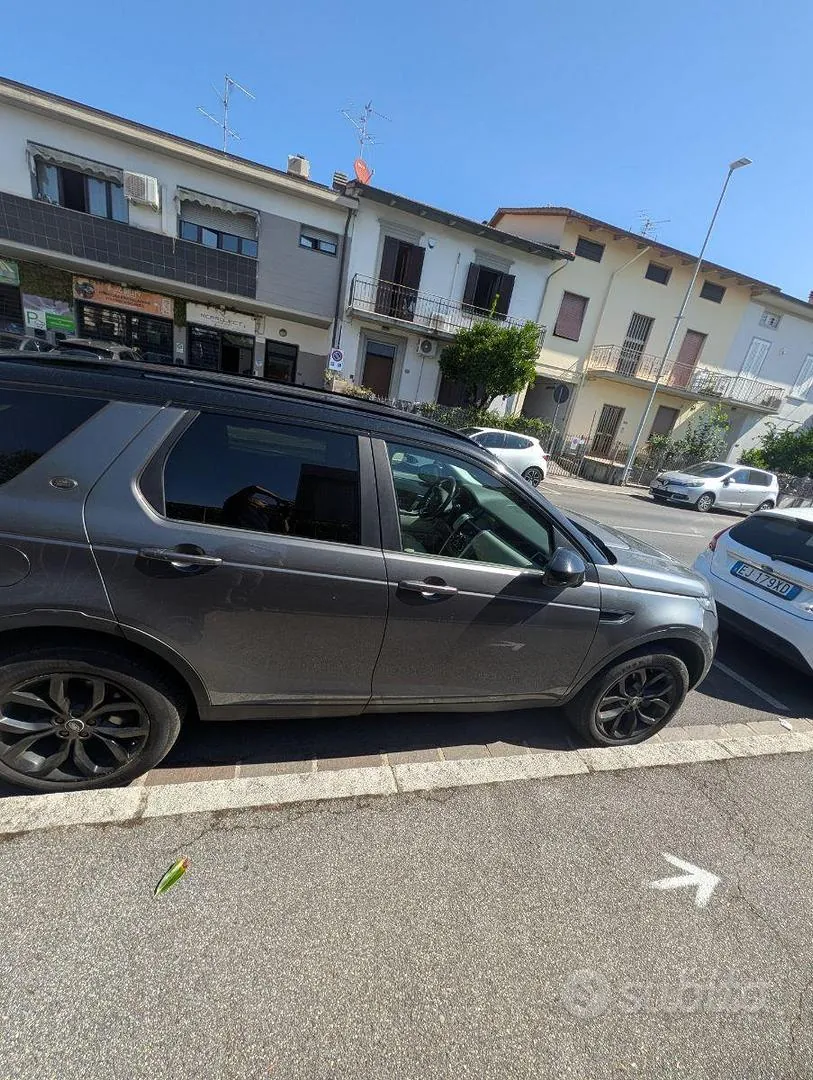 Land Rover Discovery Sport 2015 photo 5