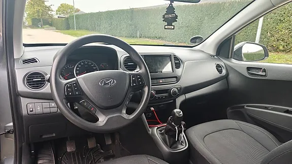 Hyundai I10 2017 photo 5