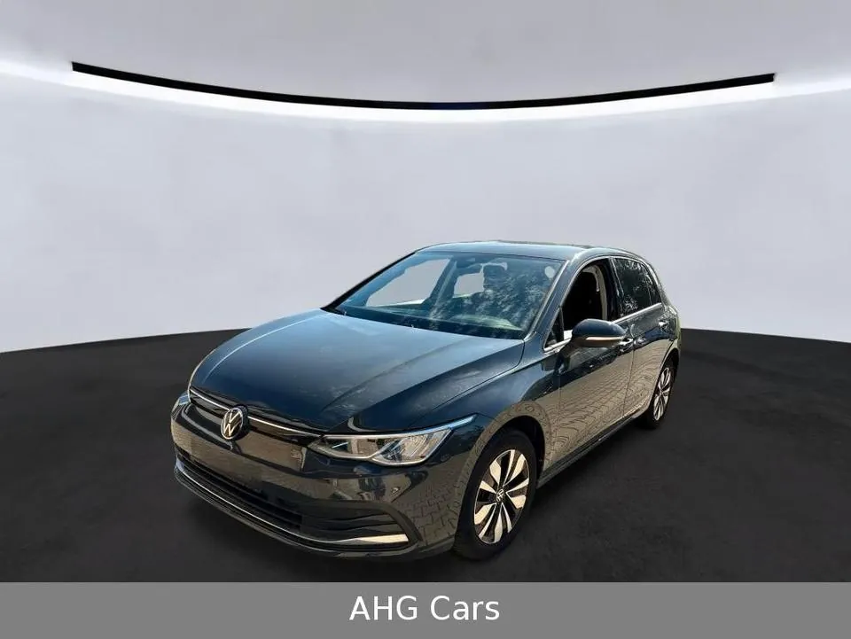 Volkswagen Golf 8