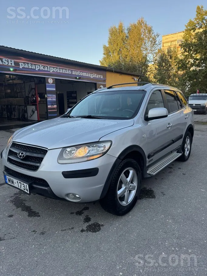 Hyundai Santa Fe 2009 photo 2