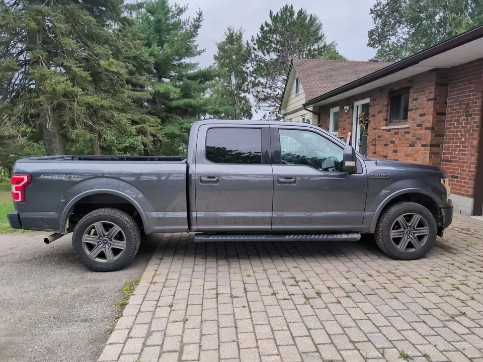 Ford F-150 2020 photo 2