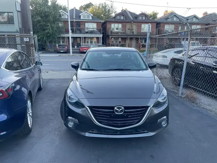 Mazda Mazda3 2015 photo 2