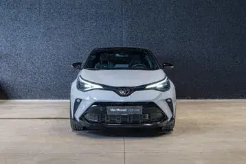 Toyota C-Hr 2022 photo 2